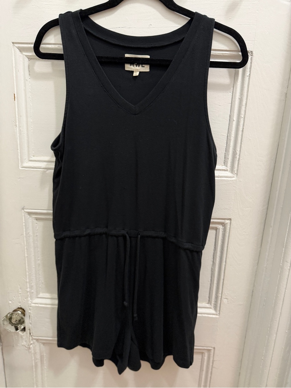 Madewell Black V-Neck Sleeveless Romper